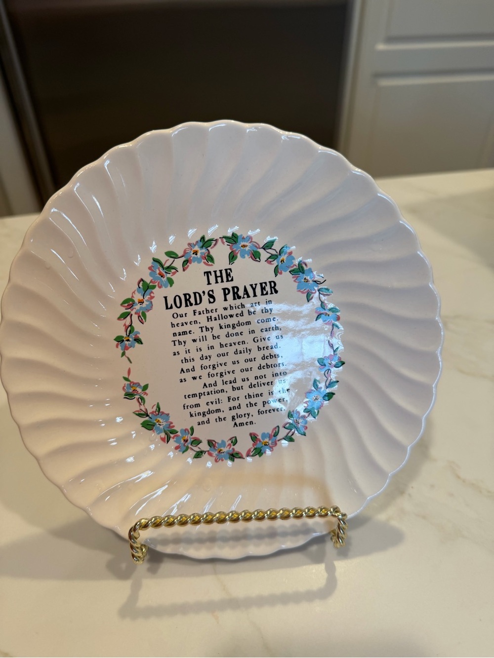 Ceramic Display Plate with The Lord's Prayer and Floral Wreath 7” Decorative